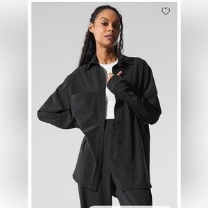 Alo dreamscape button down long sleeve in Black size XXS NWT